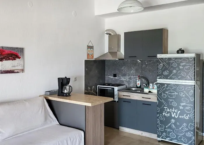 Appartement Varka *