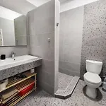 Varka Apartamento *
